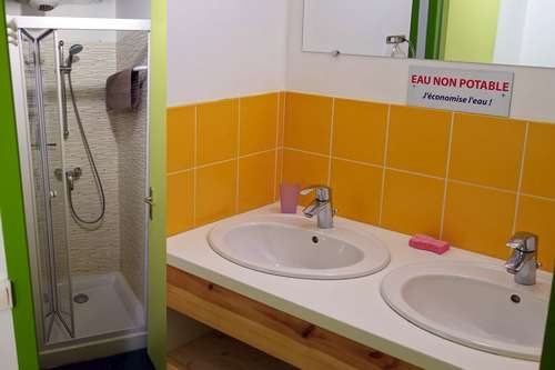 Sanitaires
